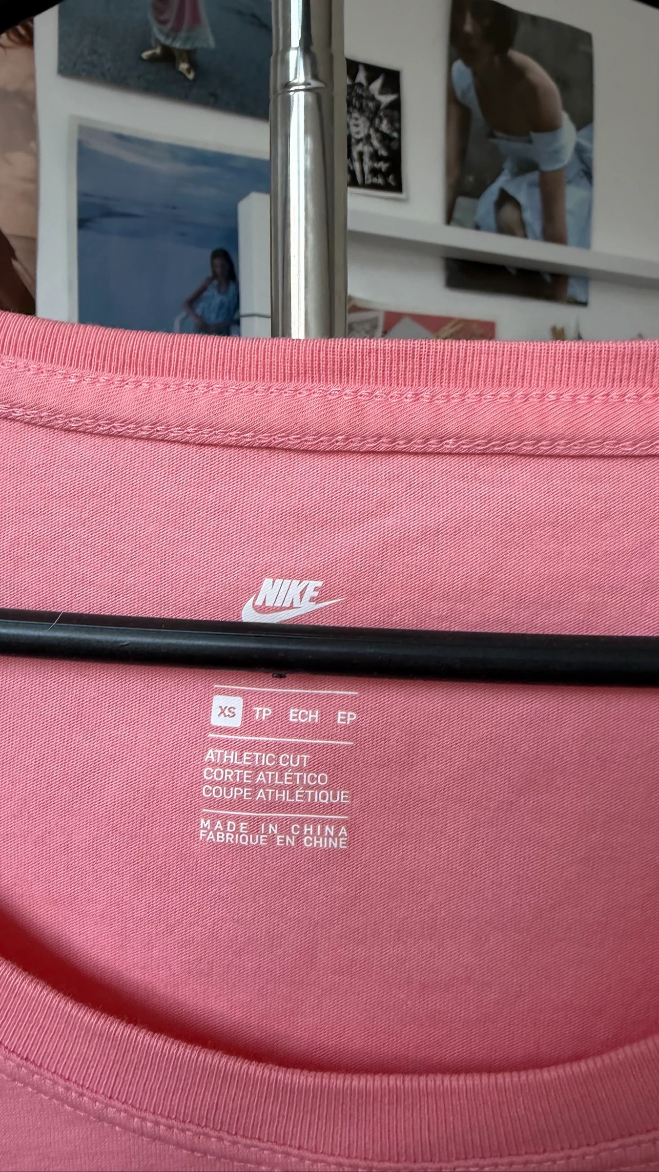 Camiseta Nike rosa entalhada tamanho PP – photo 4